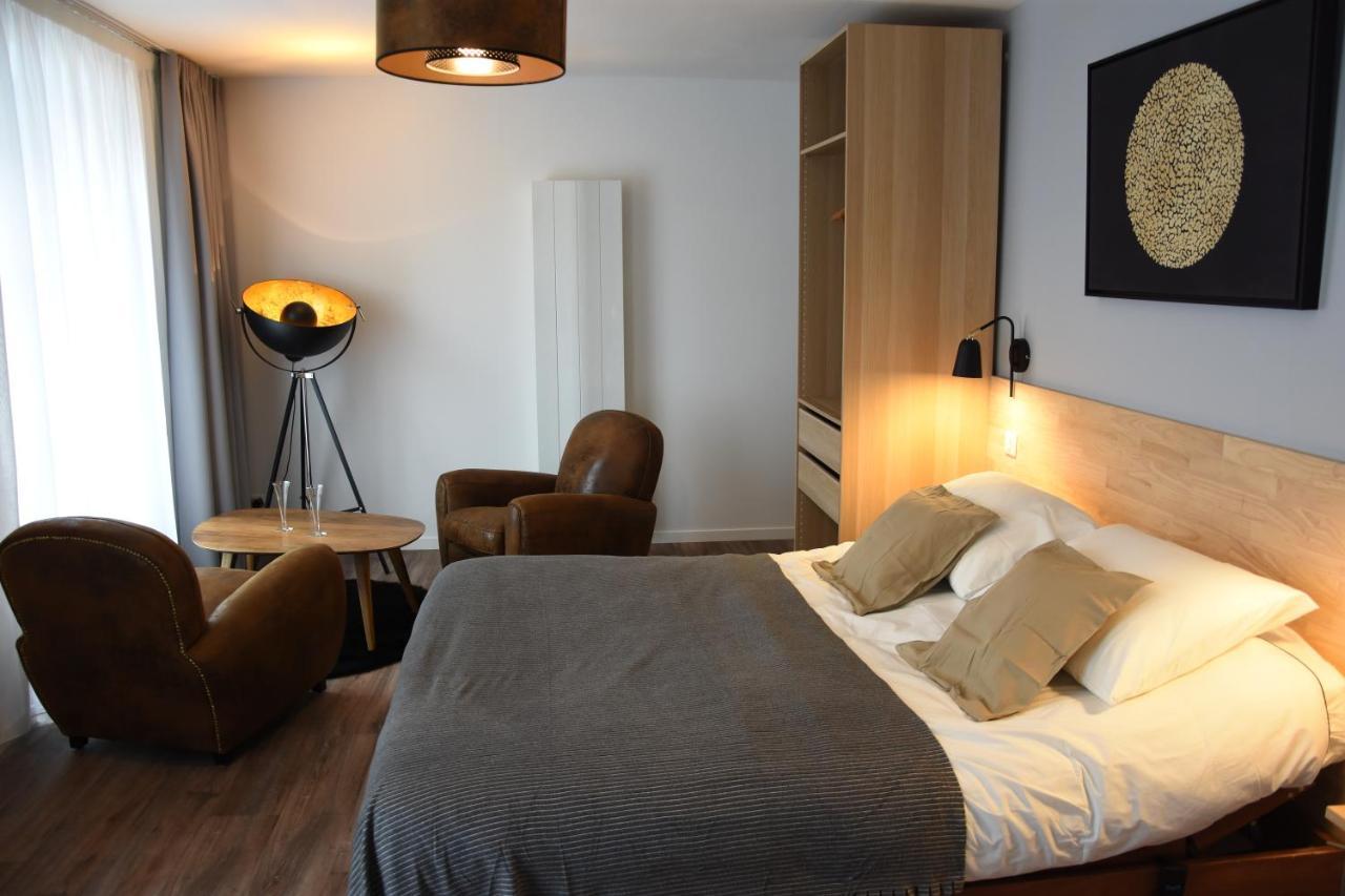 Nuit Sur Le Pont 3 Apartment Landerneau Bagian luar foto
